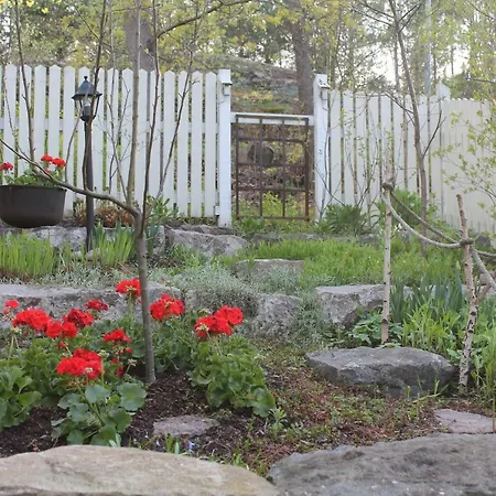 招待所 Oak House 4*